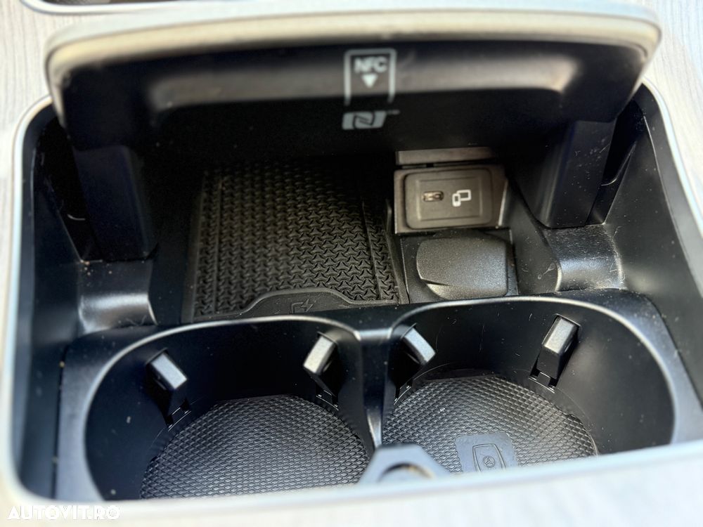 Mercedes-Benz E 220 d Coupe Aut. - 11