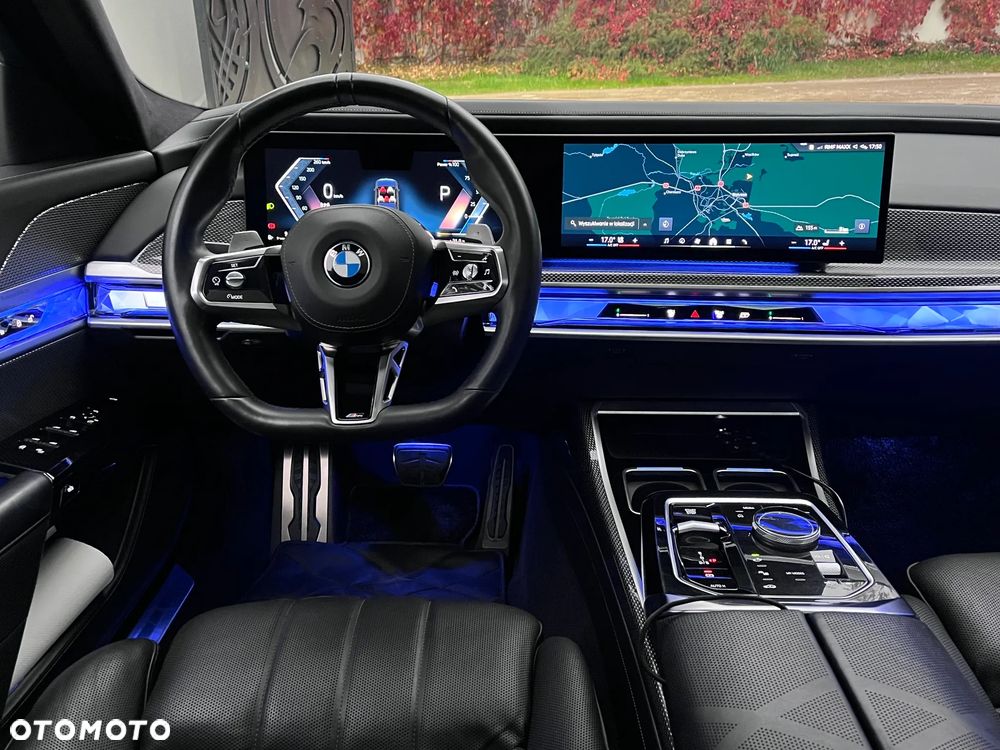 BMW Seria 7 740d xDrive mHEV sport - 33