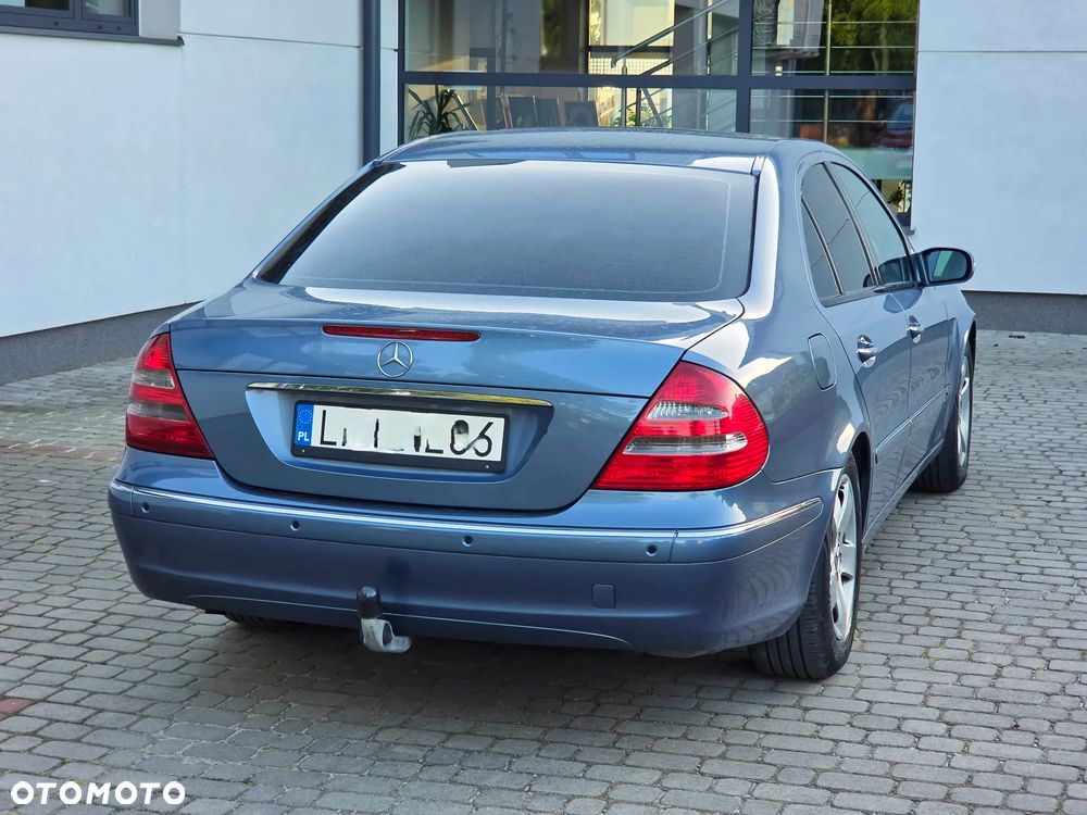 Mercedes-Benz Klasa E - 26