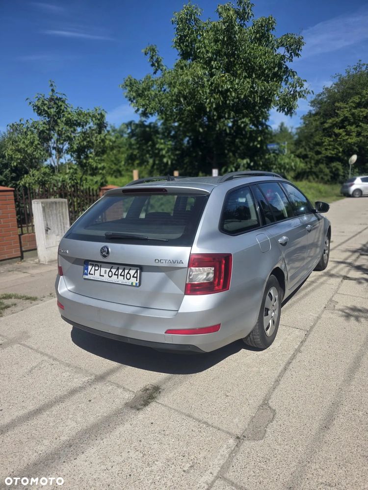 Skoda Octavia 1.6 TDI Ambition - 2
