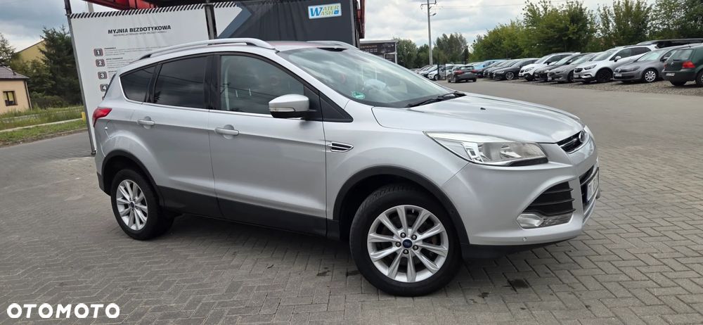 Ford Kuga 2.0 TDCi 4x4 Titanium - 20