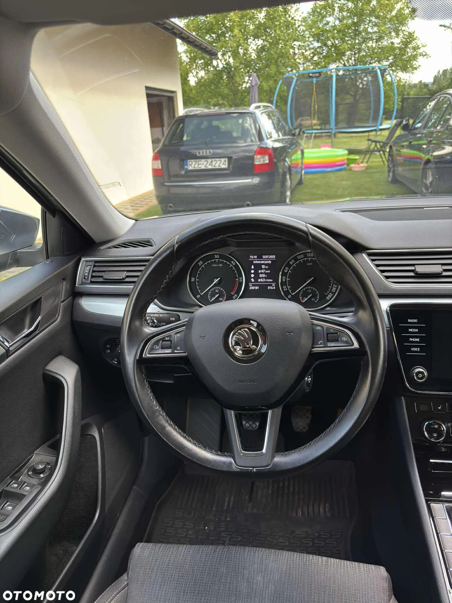 Skoda Superb 2.0 TDI Style - 12