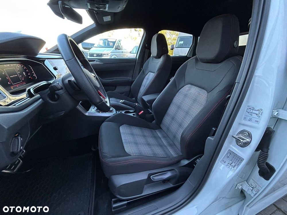 Volkswagen Polo 2.0 TSI GTI DSG - 9