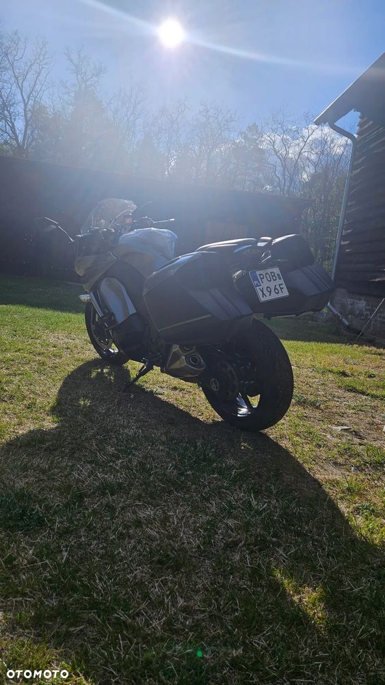 Kawasaki Ninja 1000 SX - 11
