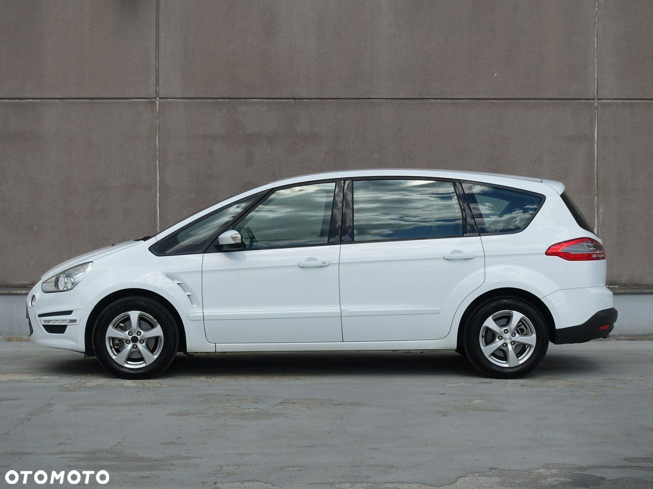 Ford S-Max - 7