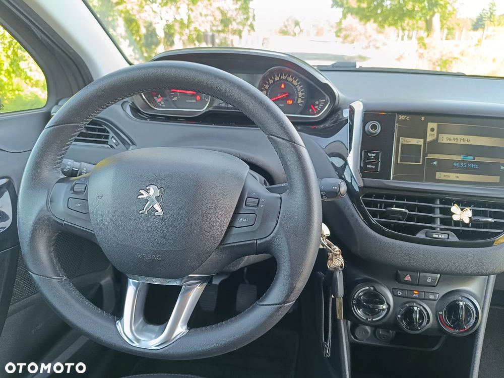 Peugeot 208 PureTech 82 Active - 29