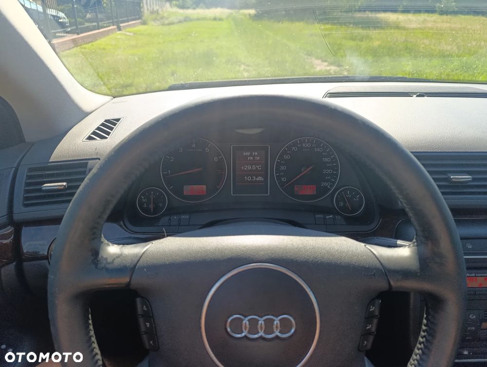 Audi A4 Avant 1.8T - 5