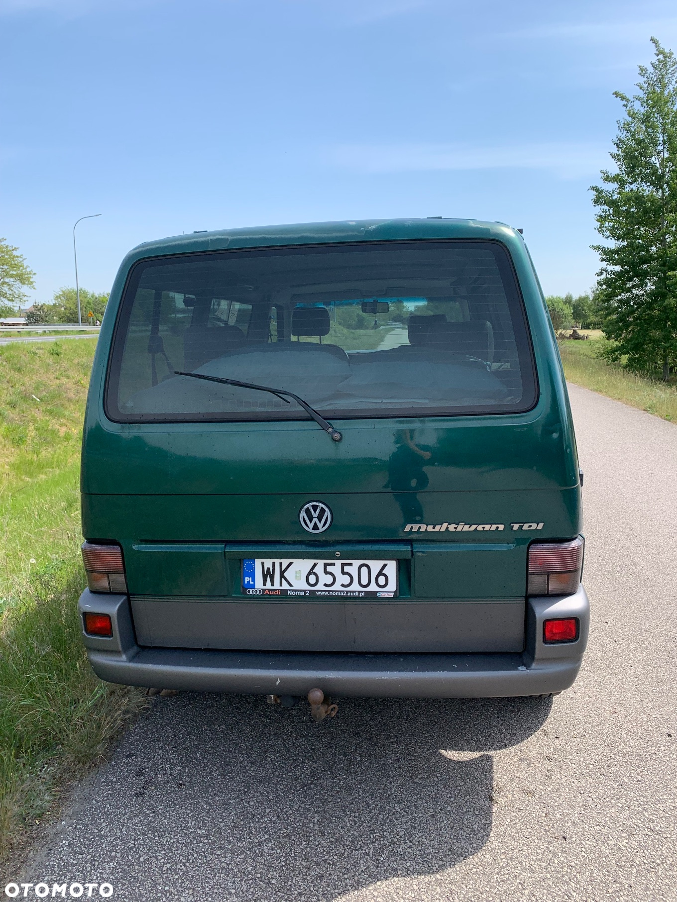 Volkswagen Multivan - 14