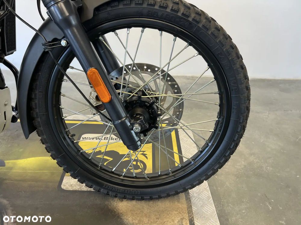 Royal Enfield Himalayan - 19