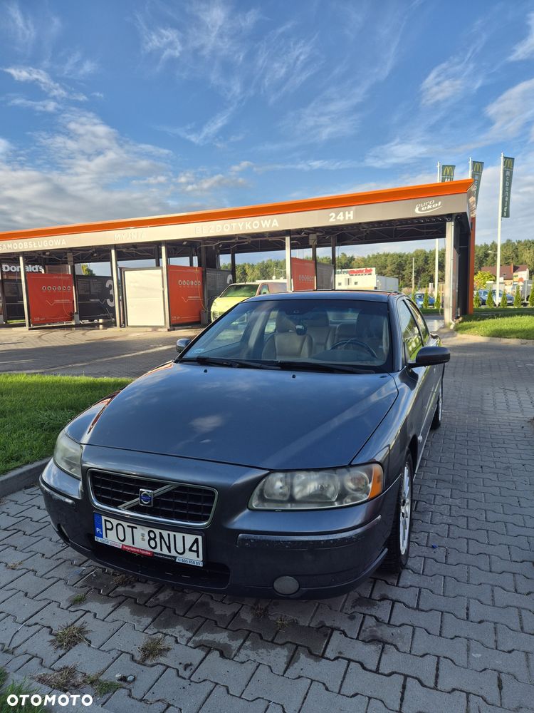 Volvo S60 - 1