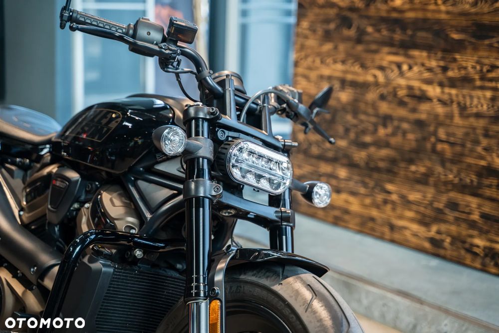 Harley-Davidson Sportster - 7