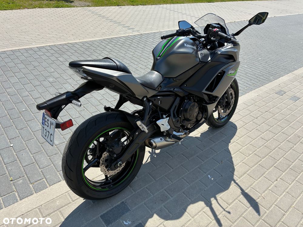 Kawasaki Ninja - 6