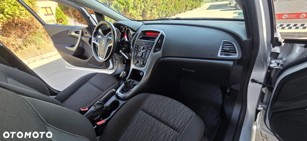 Opel Astra 1.6 CDTI Sport - 36