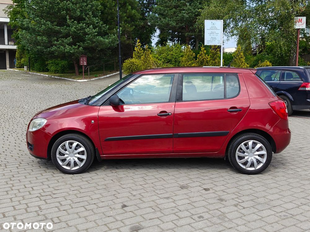 Skoda Fabia 1.2 HTP Ambition - 9
