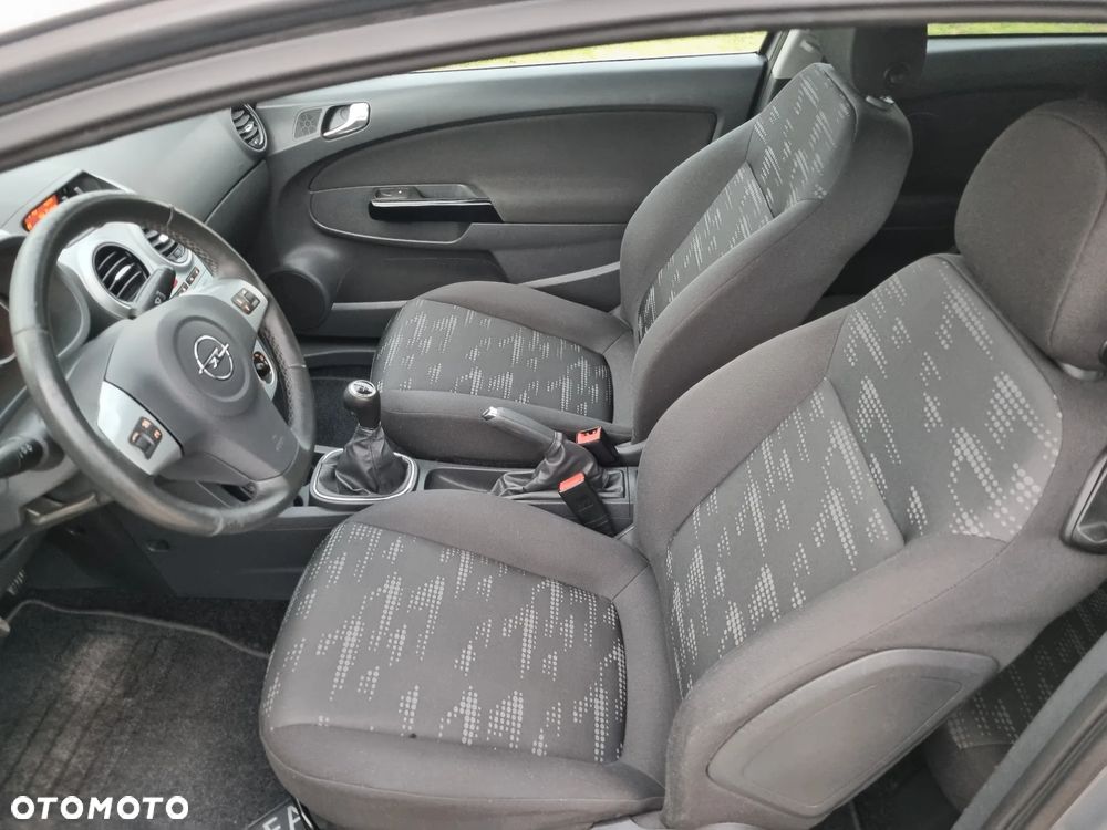 Opel Corsa 1.2 16V EcoFLEX Satellite - 13