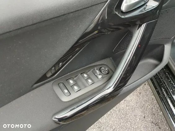Peugeot 208 1.4 HDi Active Pack - 10