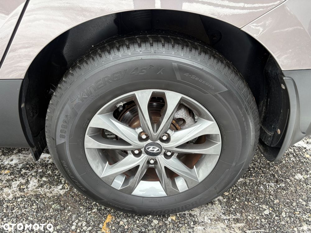 Hyundai ix35 1.7 CRDi Premium 2WD - 13