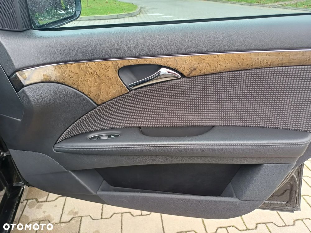Mercedes-Benz Klasa E 200 T Kompressor Automatik Avantgarde - 7