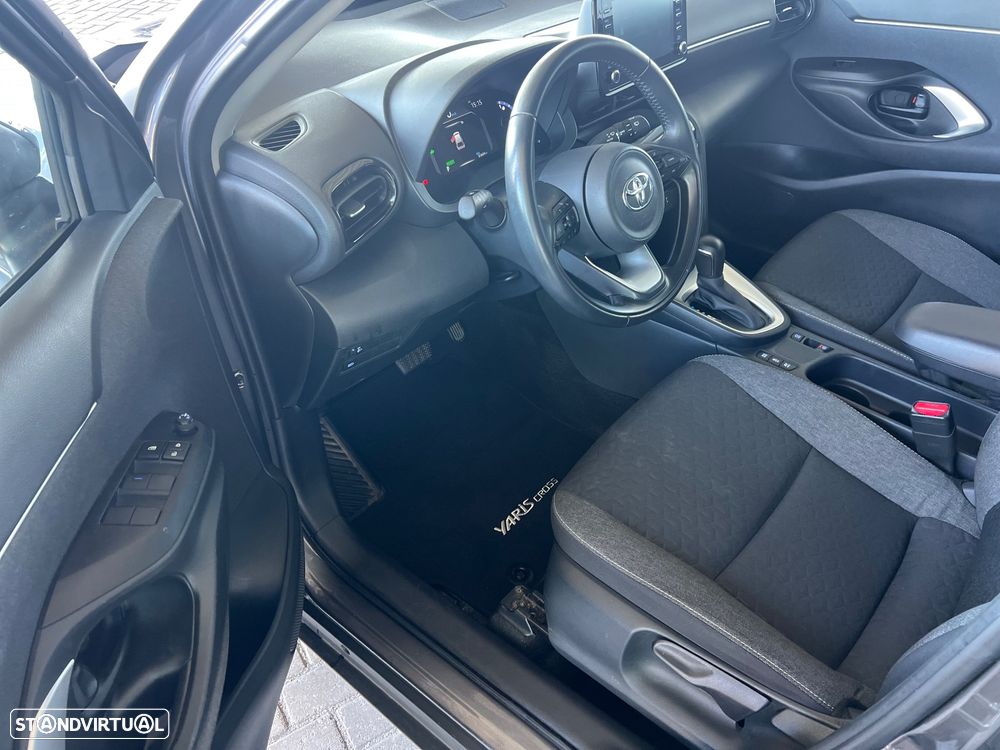 Toyota Yaris Cross 1.5 HDF Comfort Plus - 7