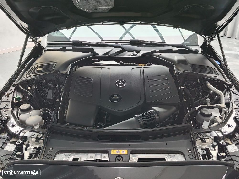 Mercedes-Benz C 300 e - 28