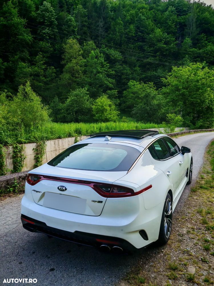 Kia Stinger 2.2 CRDI AWD GT Line - 4