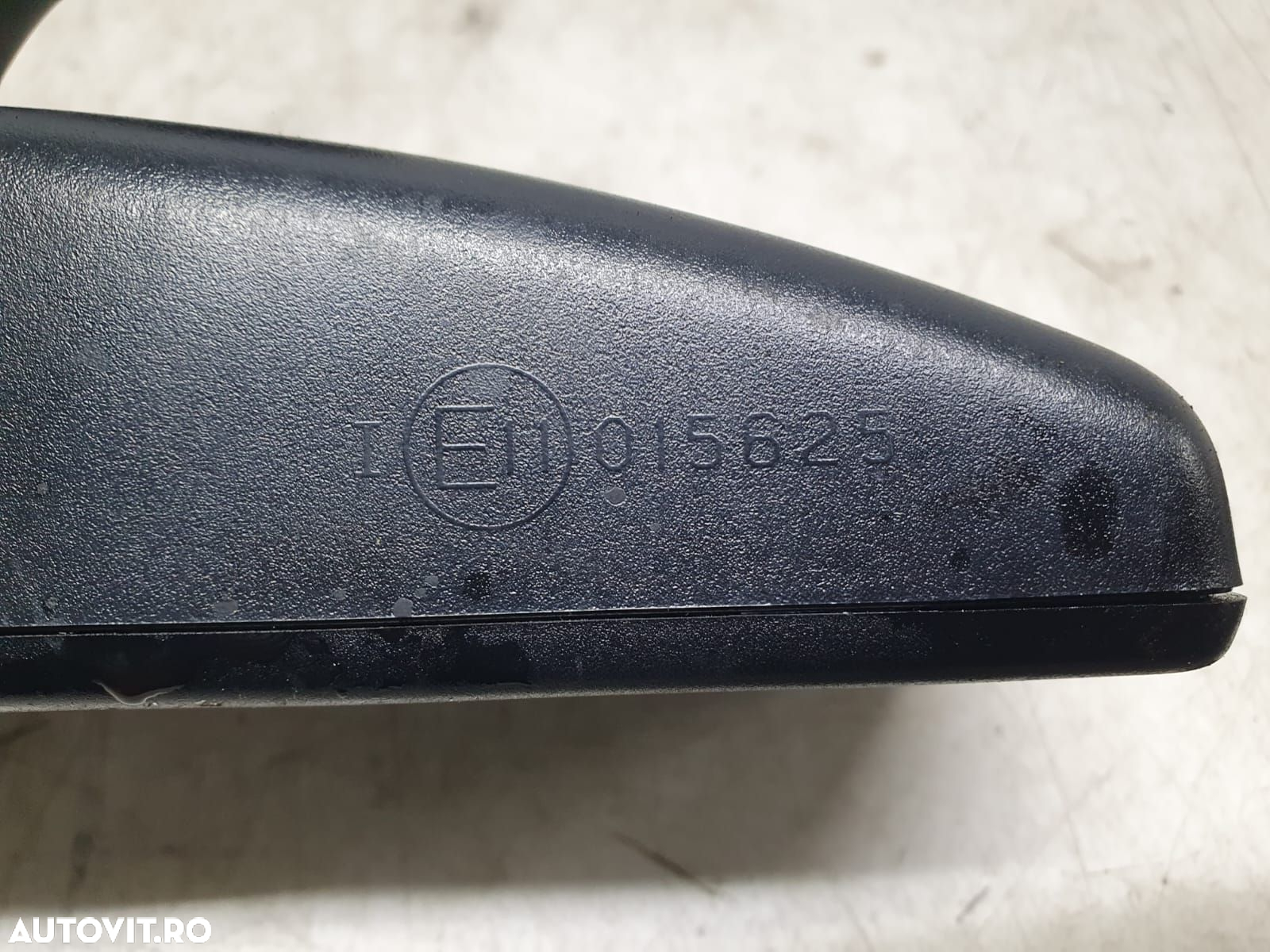 Oglinda retrovizoare interioara E11015625 Volkswagen VW Golf 5 [2003 - 3