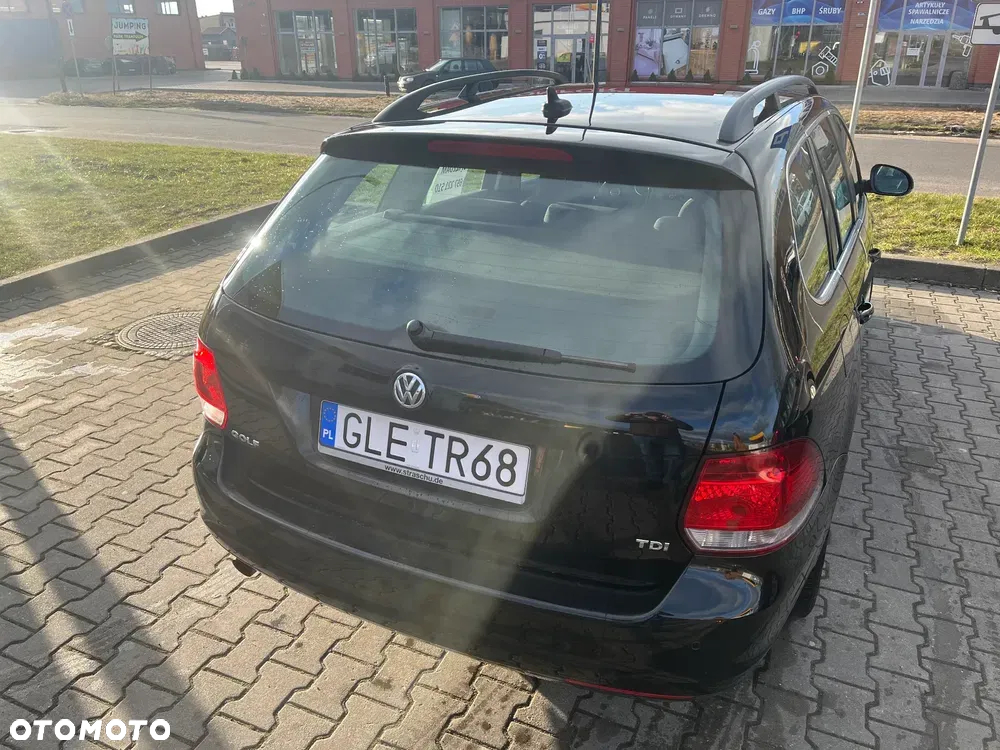 Volkswagen Golf 1.6 TDI DPF DSG Trendline - 6