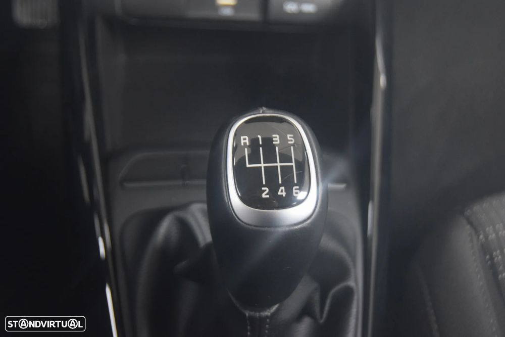 Kia Stonic 1.0 T-GDI Drive - 15