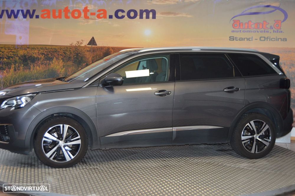 Peugeot 5008 1.2 PureTech Allure EAT6 - 2