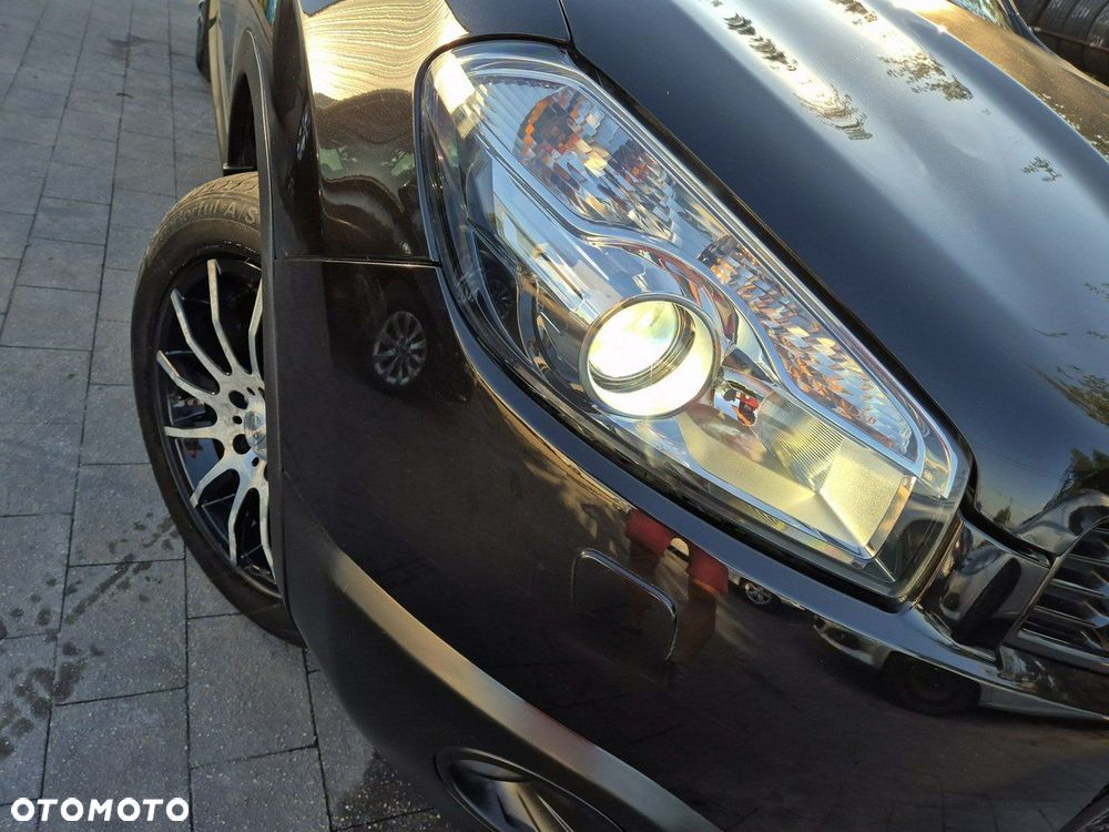 Nissan Qashqai+2 - 12