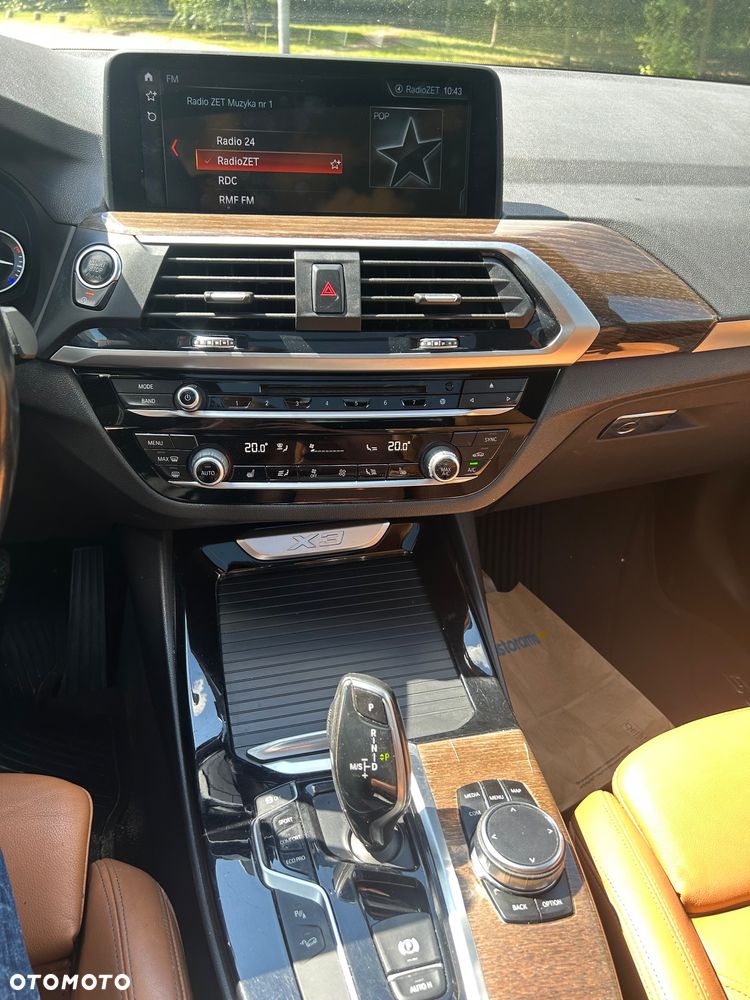 BMW X3 xDrive30i Luxury Line sport - 26