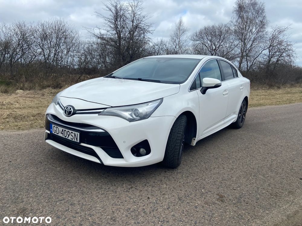 Toyota Avensis 2.0 D-4D Premium - 8