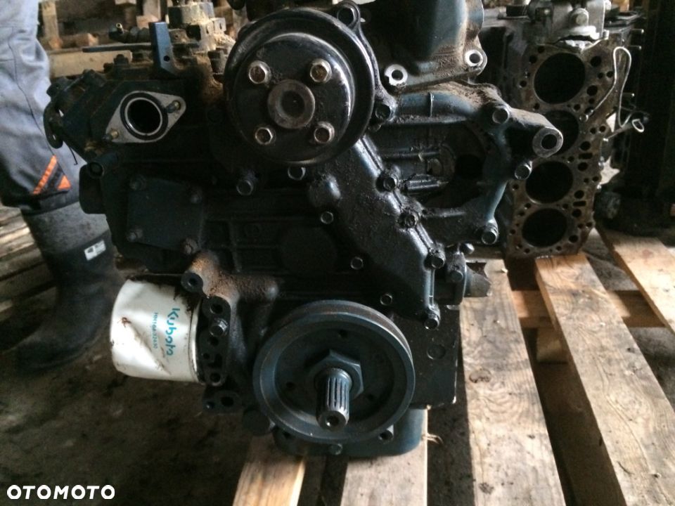 Silnik Kubota 2197 BLOK - 2