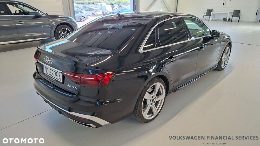 Audi A4 Limousine - 5