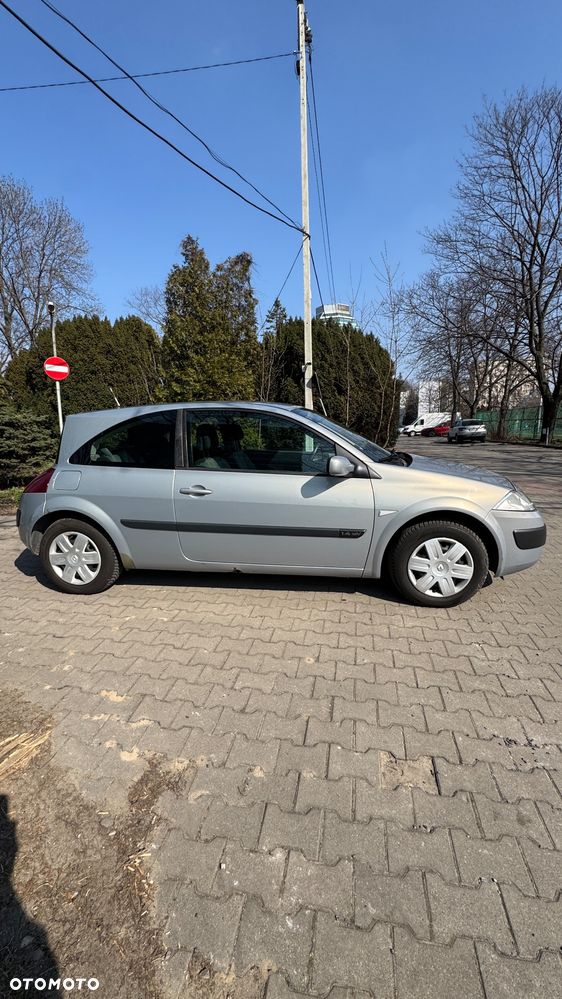 Renault Megane 1.4 Confort Dynamique - 3