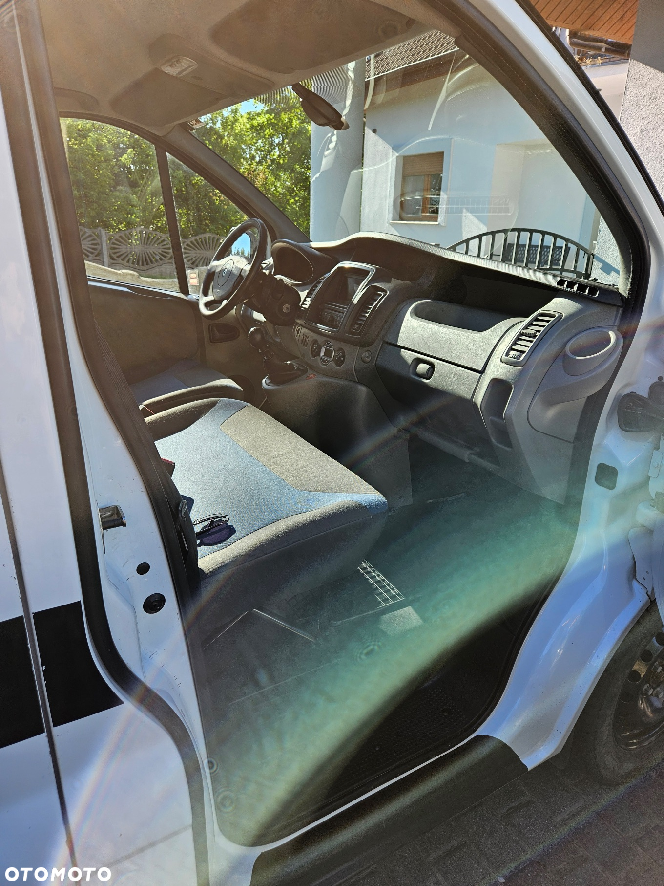 Renault Trafic - 8
