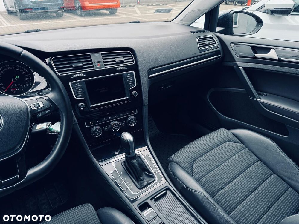 Volkswagen Golf 1.4 TSI BMT Highline DSG - 18
