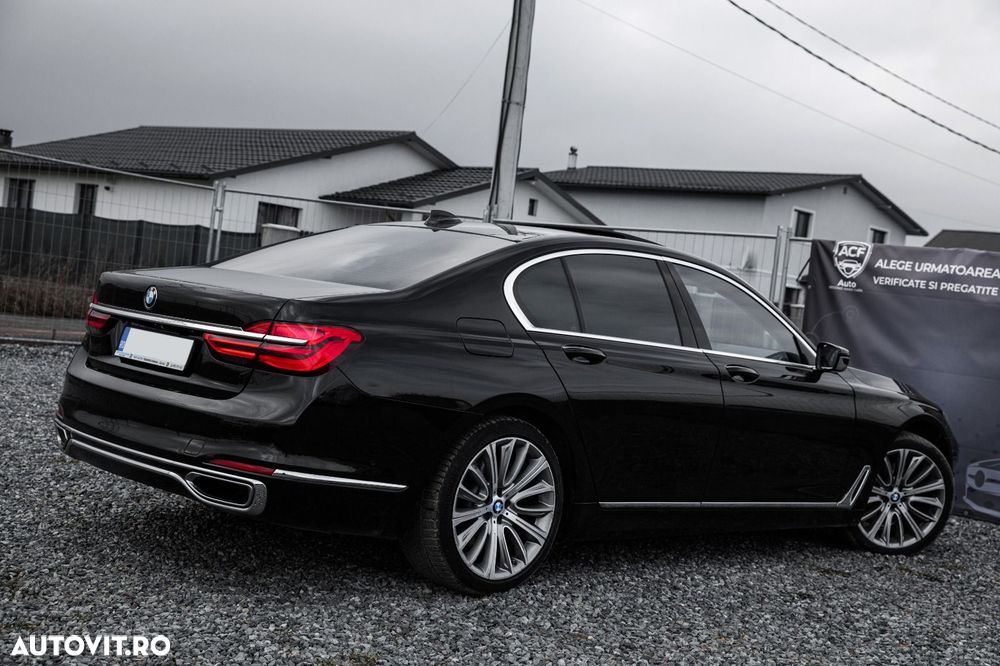 BMW Seria 7 730d xDrive - 12