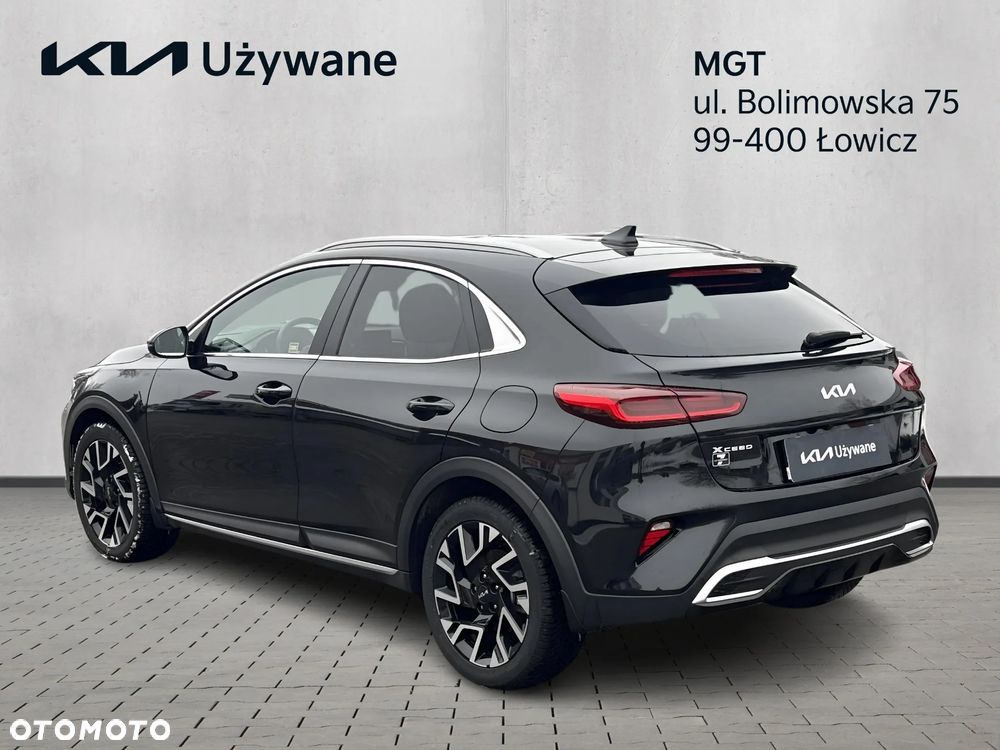 Kia XCeed 1.5 T-GDI Business Line DCT - 4