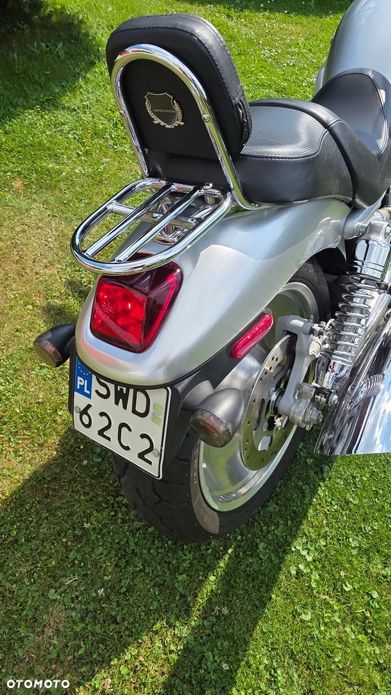 Harley-Davidson Softail V-Rod - 5