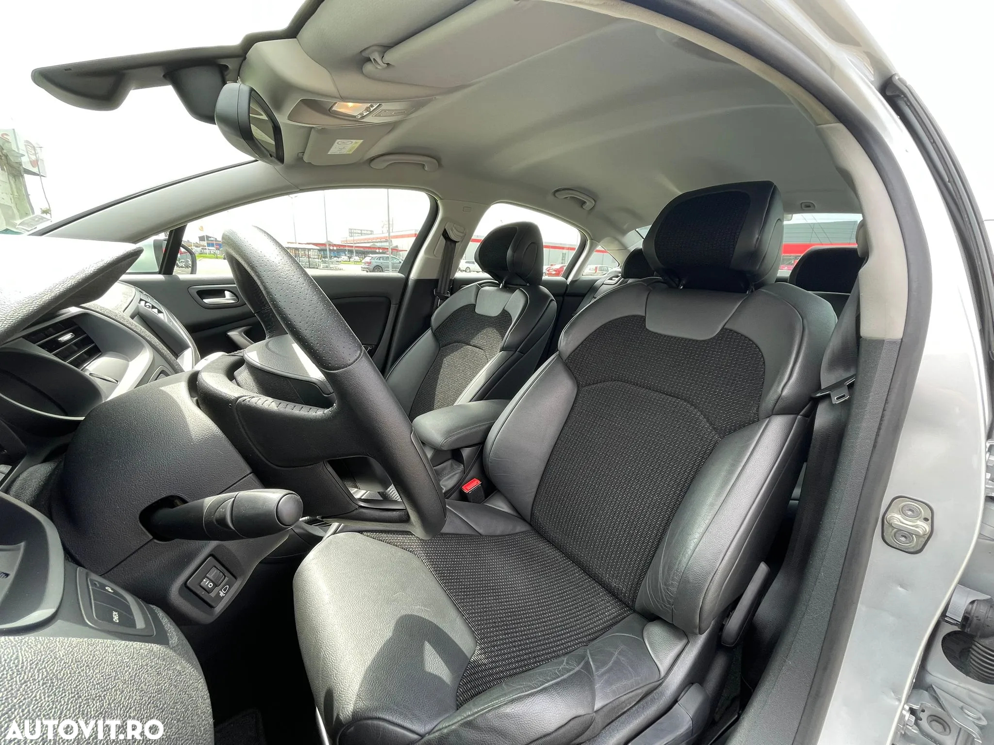 Citroën C5 Tourer HDi 140 FAP Confort - 15