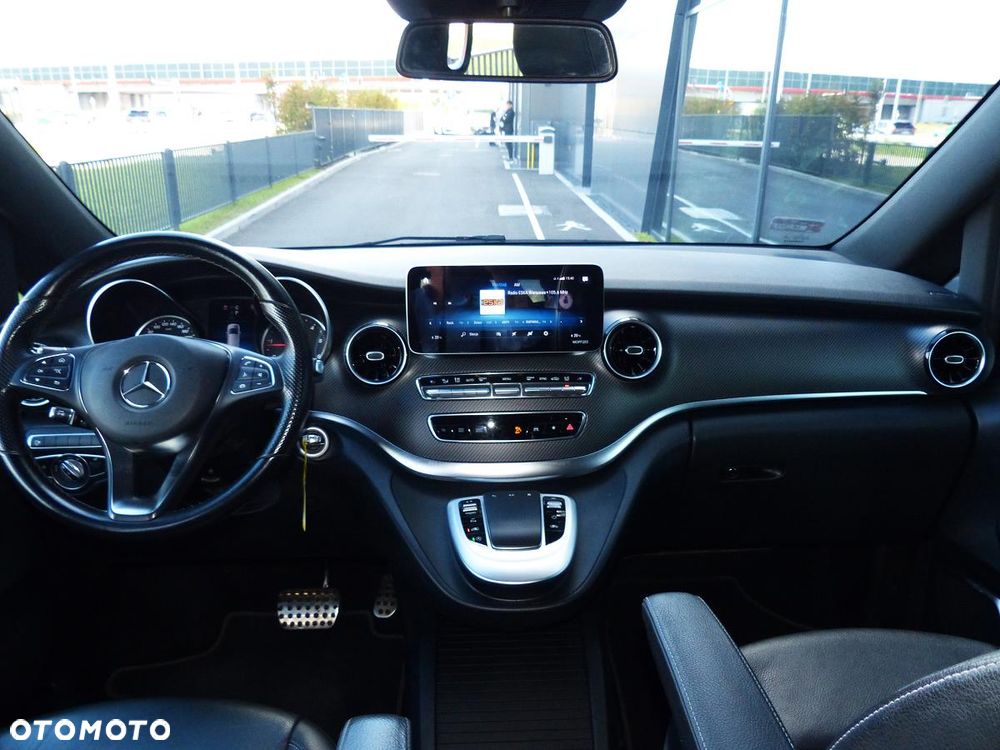 Mercedes-Benz Klasa V 300 d 9G-Tronic (d³ugi) - 17