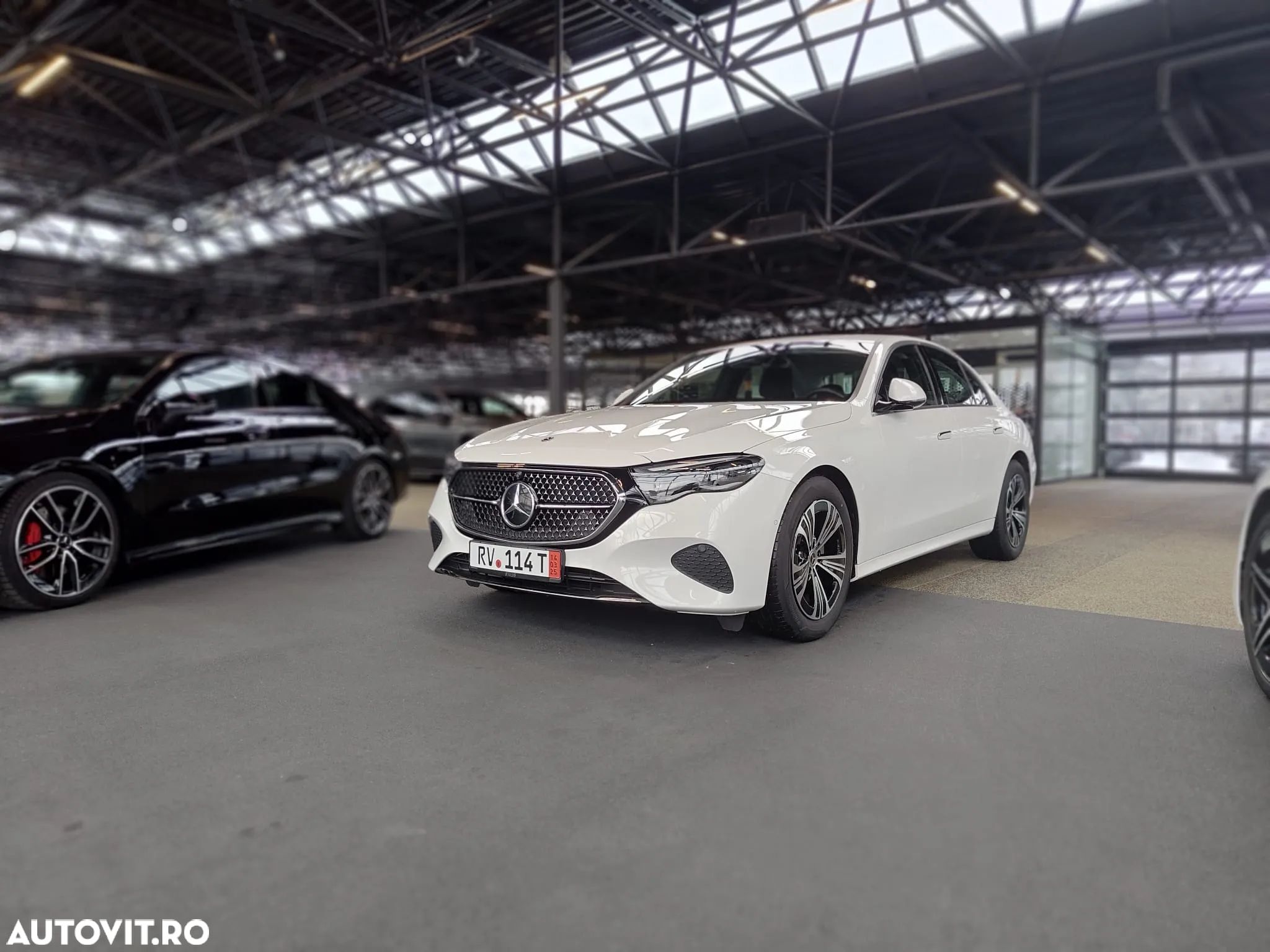 Mercedes-Benz E 200 T 9G-TRONIC Edition AVANTGARDE - 1