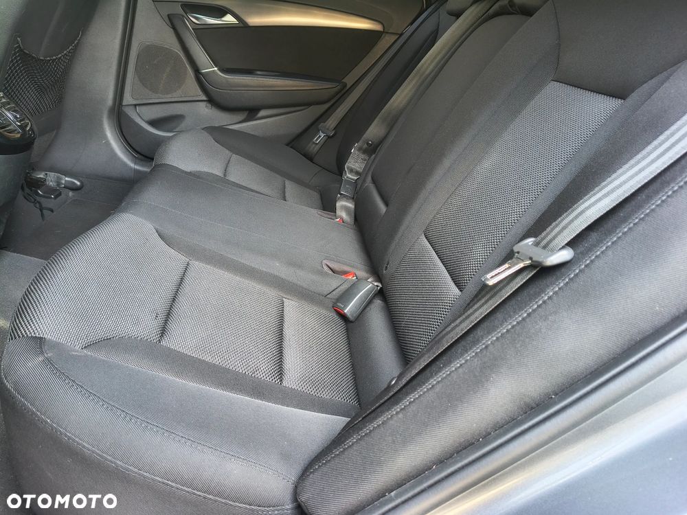 Hyundai i40 - 12