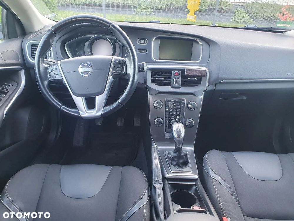 Volvo V40 - 5