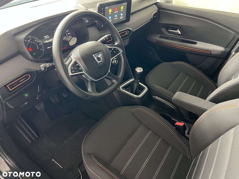 Dacia Sandero 1.0 TCe Laureate S&S - 13
