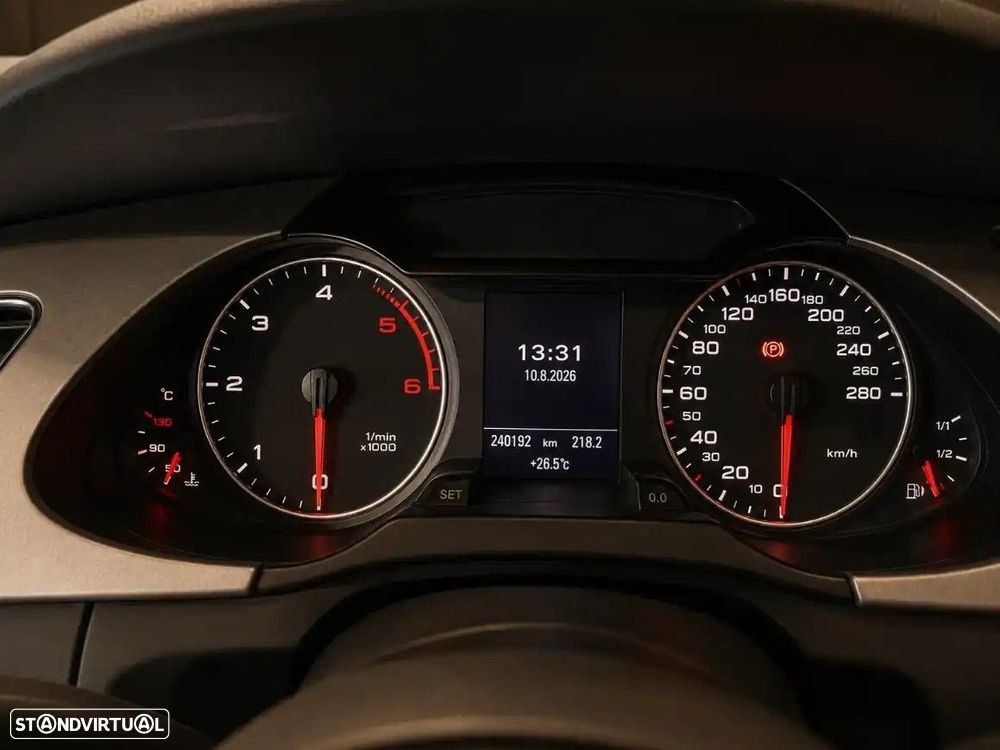 Audi A4 Avant 2.0 TDI S-line - 13
