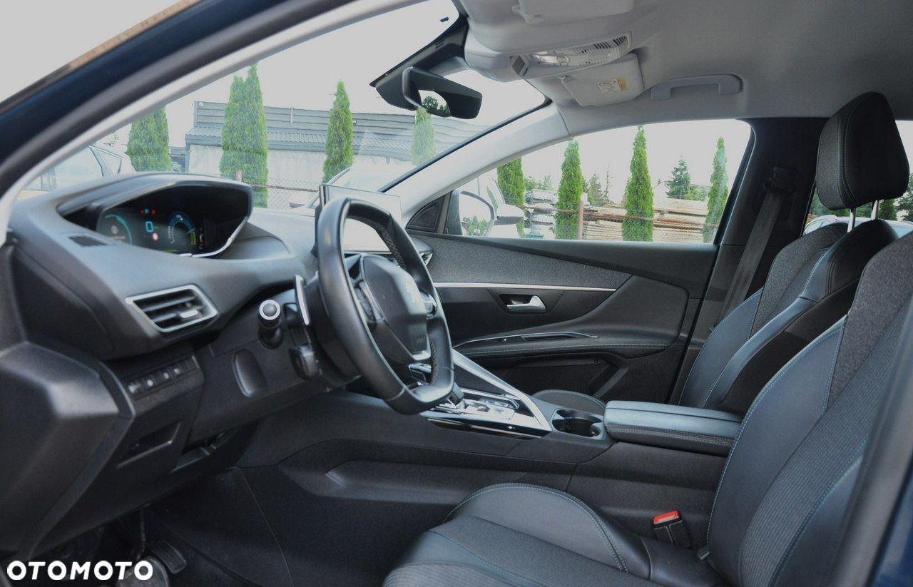 Peugeot 3008 1.6 PureTech Hybrid PHEV Allure Pack S&S EAT8 - 13