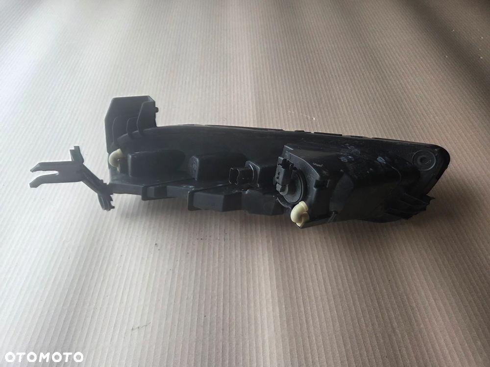 Światło do jazdy dziennej DRL LED prawy Citroen C3 Aircross - 11