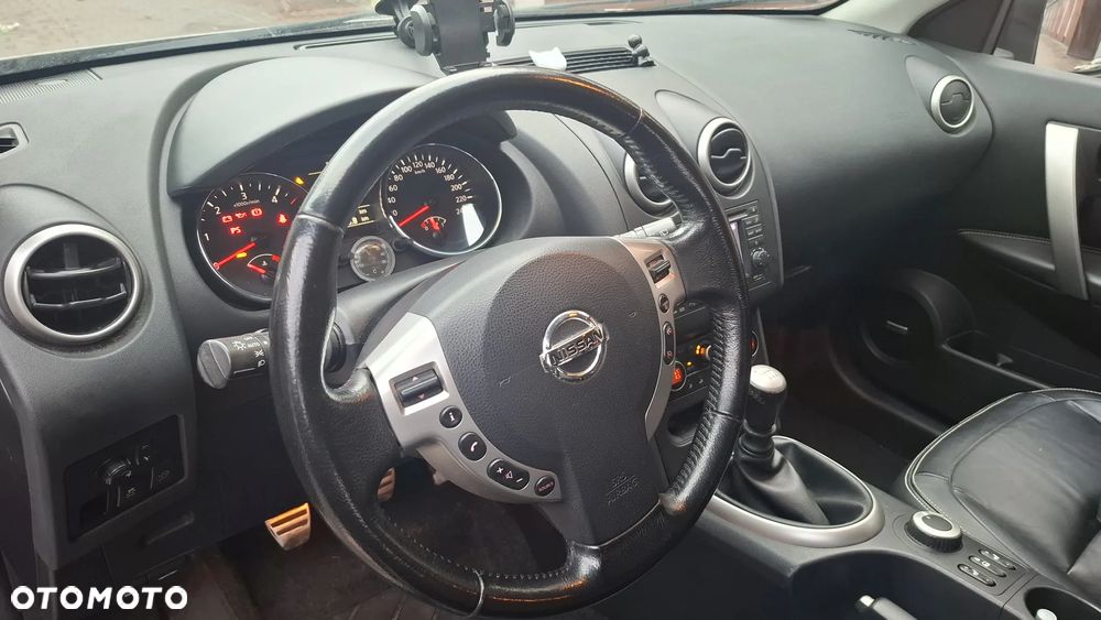 Nissan Qashqai+2 1.6 dCi DPF 4x4 Start/Stop tekna - 9